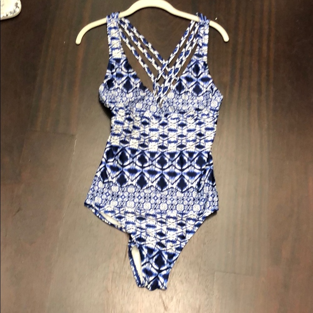 LA BLANCA BATHING SUIT 👙